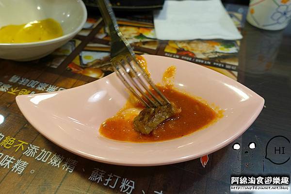 【台北牛排】【北捷中山國中站】將軍碳烤牛排館-牛排吃原肉最好，招牌滷牛筋又濃又香．牛排/甜點/寵物友善/沙拉吧/呂依蓉/捷運中山國中站