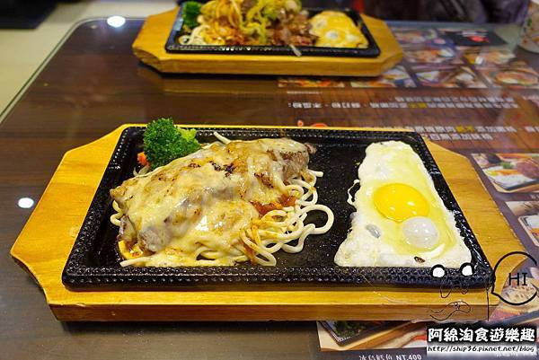 【台北牛排】【北捷中山國中站】將軍碳烤牛排館-牛排吃原肉最好，招牌滷牛筋又濃又香．牛排/甜點/寵物友善/沙拉吧/呂依蓉/捷運中山國中站