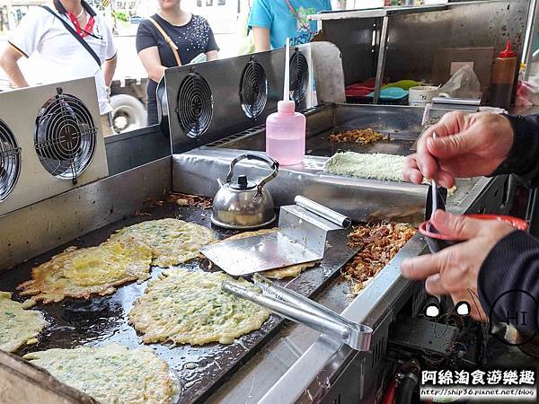 【桃園早餐】日隆早點-排隊店！古早味粉漿蛋餅．中式早餐/銅板美食/桃園美食小吃/在地人推薦必吃【桃園早餐】日隆早點-排隊店！古早味粉漿蛋餅．中式早餐/銅板美食/桃園美食小吃/在地人推薦必吃