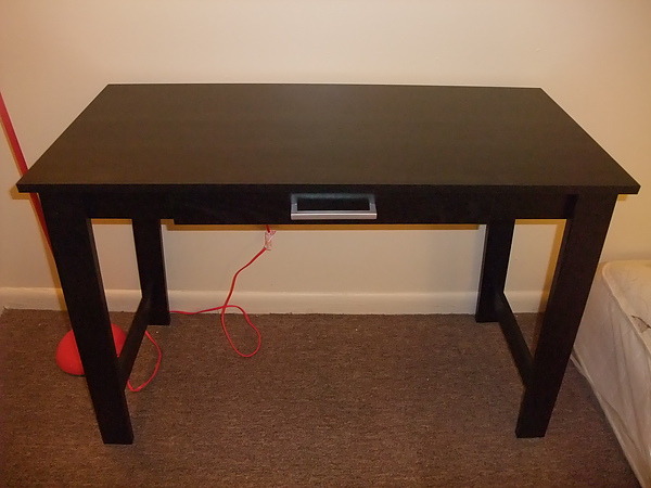 Desk assembled.JPG