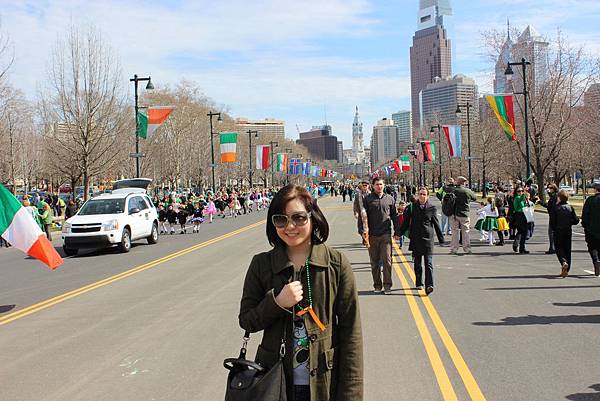 3-10-13 St Patty Parade 212