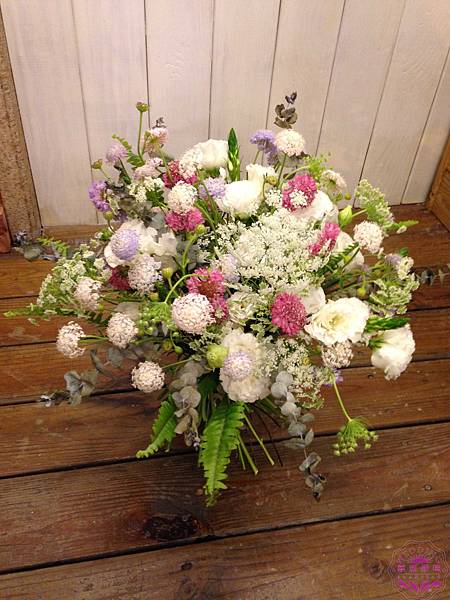 Ajour多層次手綁花束(多層次開放手法) Ajour多層次手綁花束(多層次開放手法)