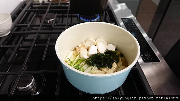 【食譜分享】 史雲生極鮮清雞湯評價  簡單快速完成，健康無味