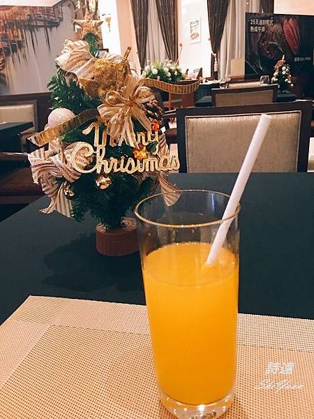 鮮果粒柳橙汁.JPG