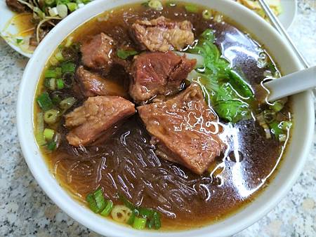 中華牛肉麵2.jpg