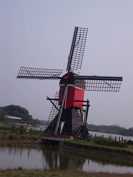 德元埤荷蘭村的大風車