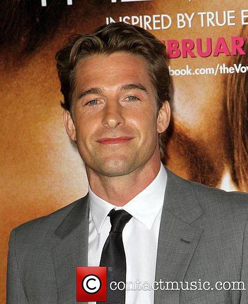 scott-speedman-the-vow-los-angeles-premiere_3715902.jpg