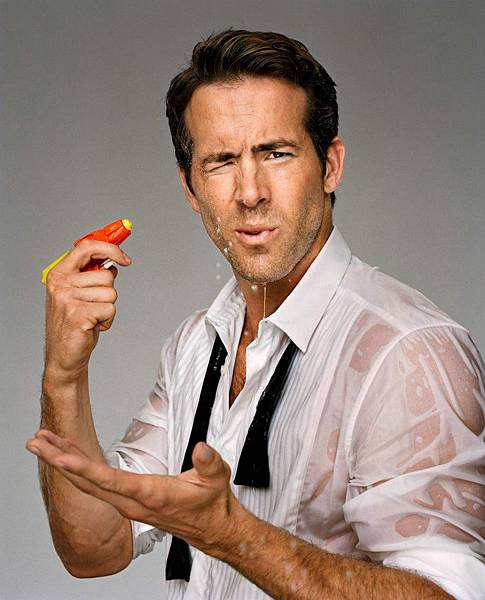 936full-ryan-reynolds-827x1024.jpg