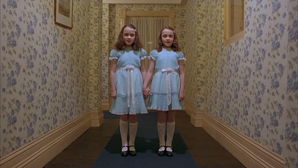 (1980)+The+Shining+(The+Twins)+Screenshot+1.png