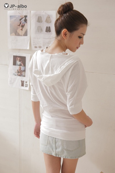 T0417 WHITE RM30.jpg