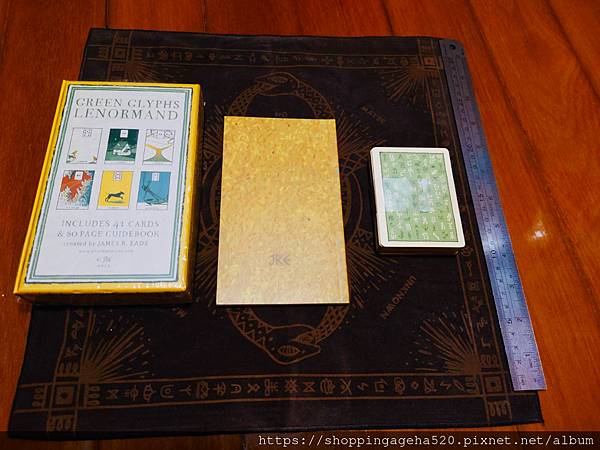 【占卜。開箱】Green Glyphs Tarot, Run