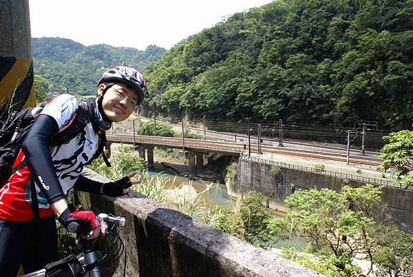 這邊開始分岔囉，平溪線與花東線