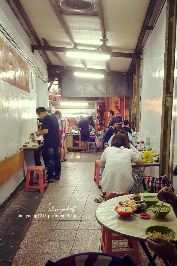 【小吃】鬍鬚伯肉粽大王 in大湳 【小吃】鬍鬚伯肉粽大王 in大湳