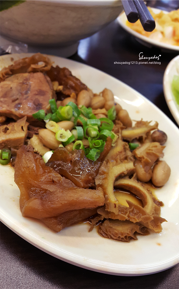 【台南小吃】好大間的億哥牛肉湯後甲店（南紡）