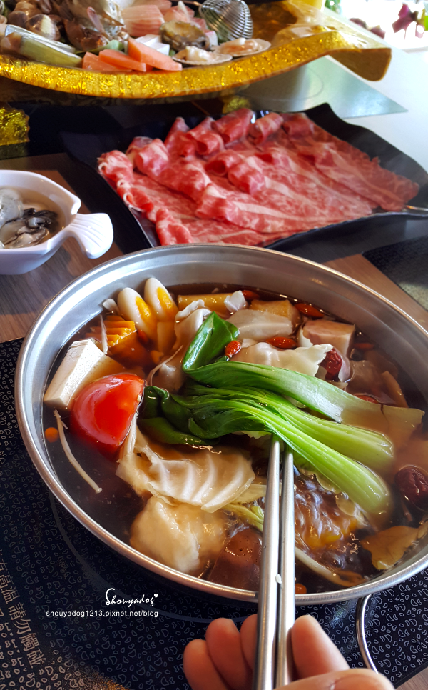 【涮涮鍋】不添加味素味精的先精緻日式火鍋 in台北林口 【涮涮鍋】不添加味素味精的先精緻日式火鍋 in台北林口