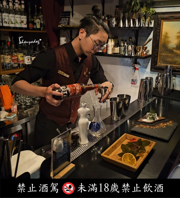 【台北餐酒館】離城_放感情 藝術家必訪 隱藏在巷弄間的老宅酒