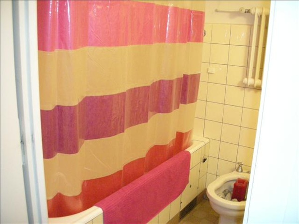 很pink的浴室