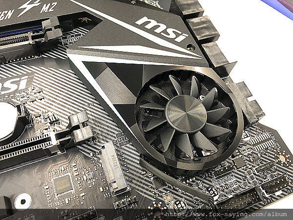 MSI MPG X570 Gaming Edge WIFI AMD X570