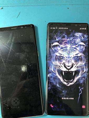 三星NOTE8液晶破裂