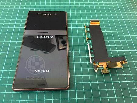 Sony Z3側按鍵都沒反應