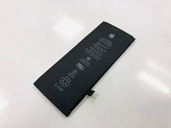 IPHONE8電池更換.jpg IPHONE8電池更換.jpg