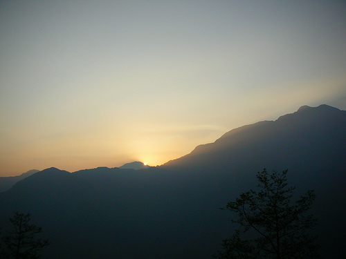 太陽出來了 2 (by ShuLin) 太陽出來了 2 (by ShuLin)