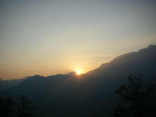 太陽出來了 4 (by ShuLin) 太陽出來了 4 (by ShuLin)