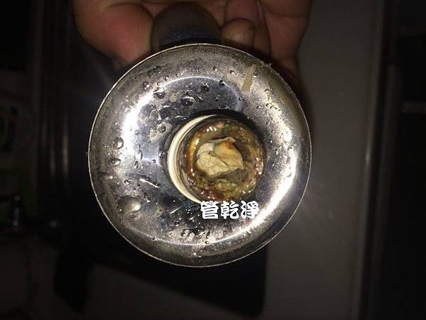 水龍頭噴出牛奶？ 竹北 自強六街 洗水管 水管清洗