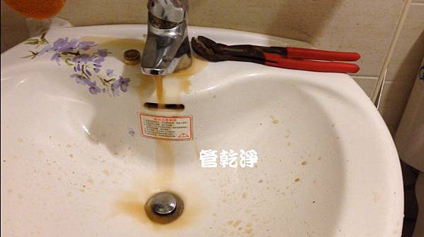 冷水水龍頭忽然沒法出水？ 新竹 香山 中華路 水管清洗 水管