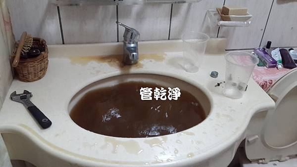 水管流出巧可力可可？ 桃園 力霸街 洗水管 (管乾淨) 洗水