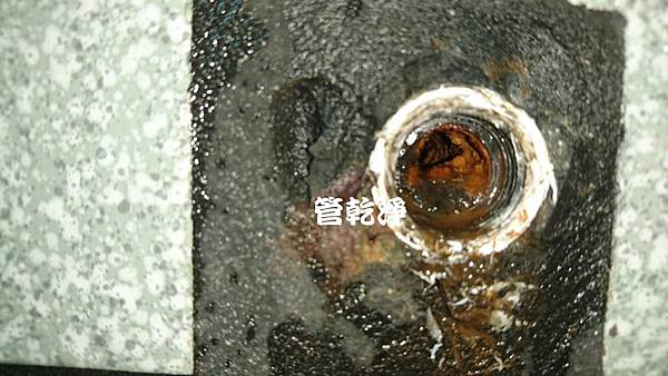 熱水器變擺飾？ 桃園 八德 廣福路 水管清洗 (管乾淨)