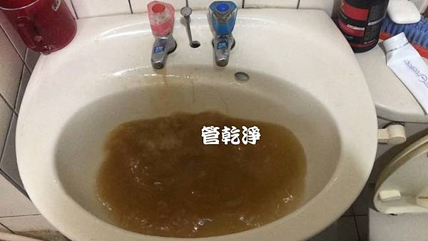 開關一轉就有濃湯？ 台中 西屯 台灣大道 洗水管 (管乾淨)