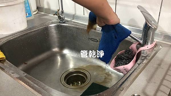 洗水管 滔滔黃流綿綿不斷？ 台中 南屯 公益路 清洗水管 (