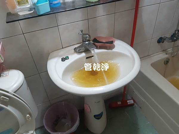 水塔有巧克力脆片.. 彰化 秀水 彰馬街 水管清洗 (管乾淨