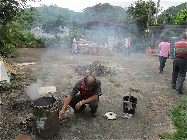 準備竹筍 (6).jpg