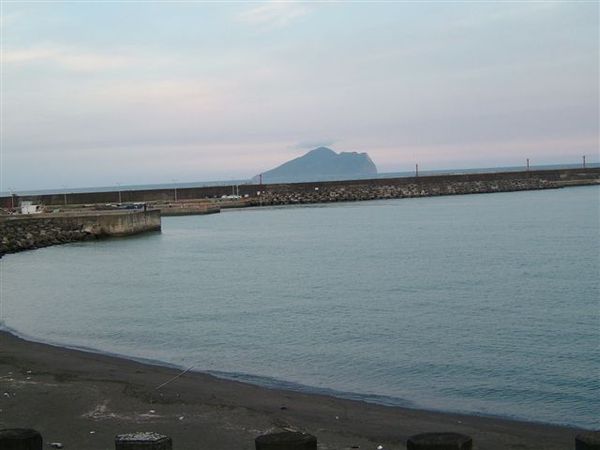 又見龜山島