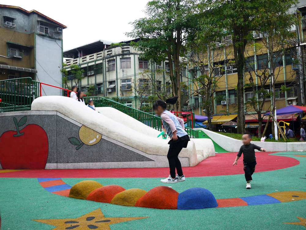 正光公園│基隆市│七堵區│小資爸親子旅遊團