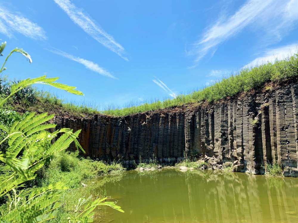 池東大菓葉玄武岩_18-1000.jpg