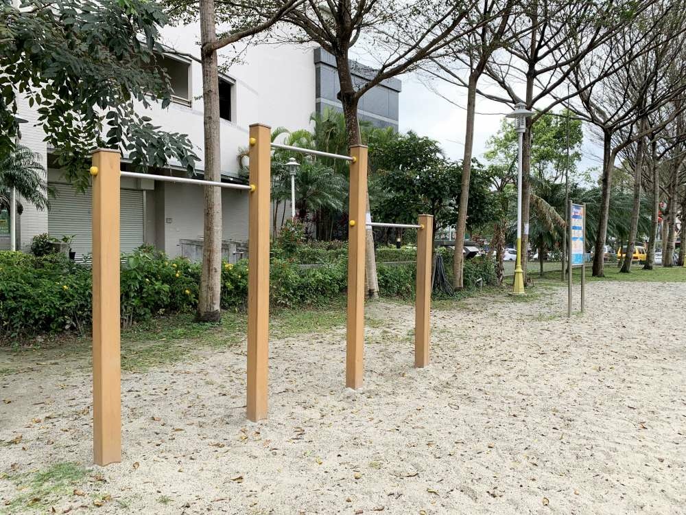 25-1000.jpg 長頸鹿親子公園│花蓮市│小資爸親子旅遊團