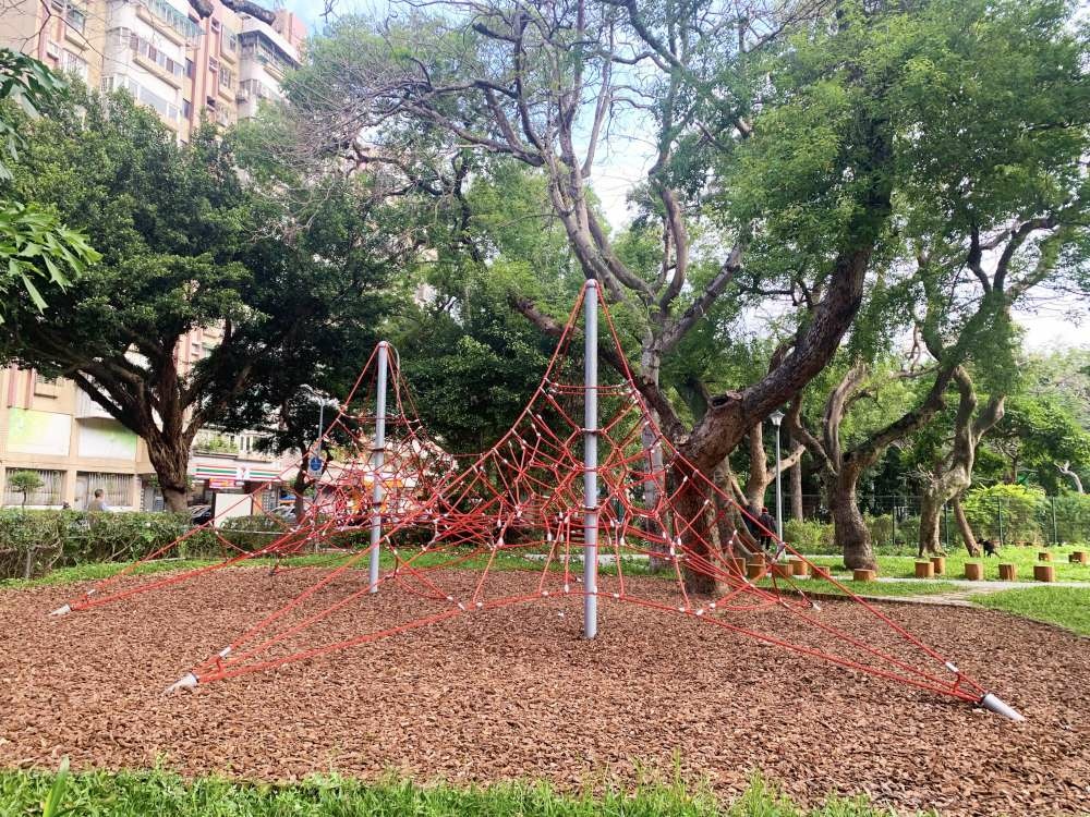 青年公園│台北市│萬華區│小資爸親子旅遊團