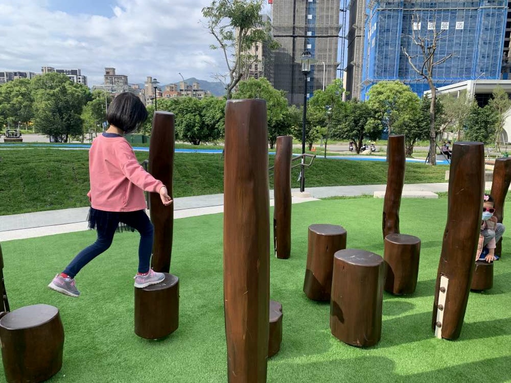 十四張歷史公園│新北市│新店區│小資爸親子旅遊團