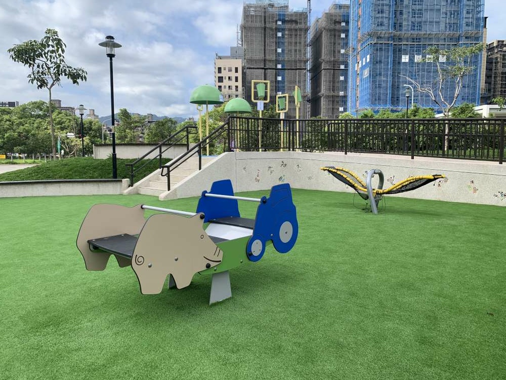 十四張歷史公園│新北市│新店區│小資爸親子旅遊團