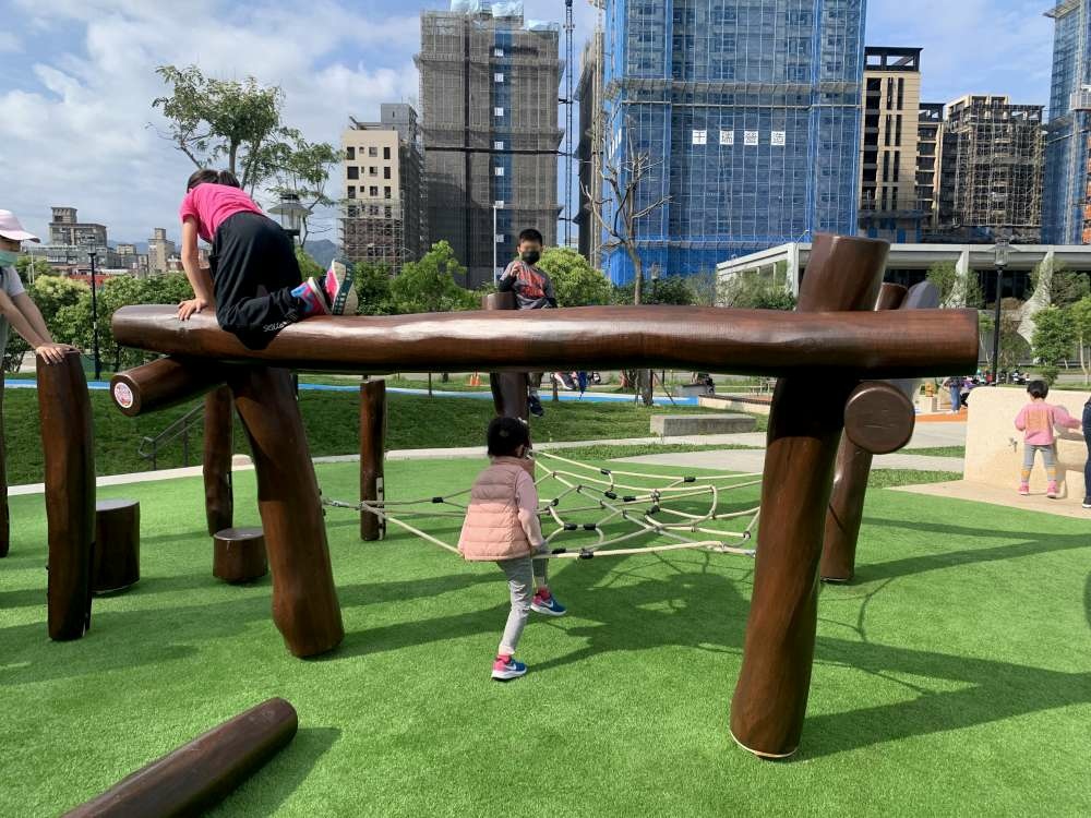 十四張歷史公園│新北市│新店區│小資爸親子旅遊團