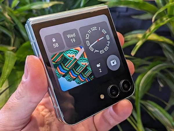 Galaxy Z Flip5開箱評測