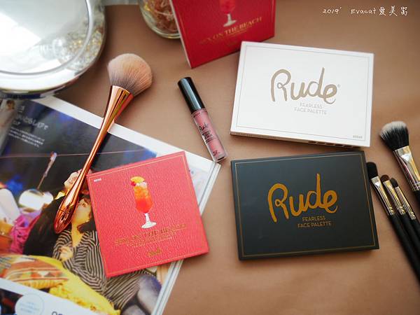 康是美獨家開賣的RUDE彩妝,Rude清涼夏夜雞尾酒眼影盤(性感海灘)、無所畏懼多功能彩盤(天使)、霧面唇釉