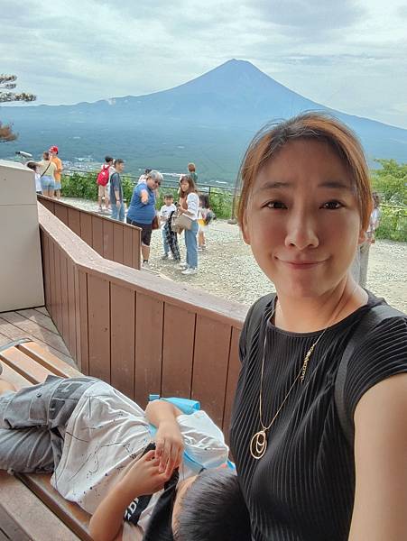 【東京親子自由行】Day-4 富士山包車一日遊(大石公園薰衣