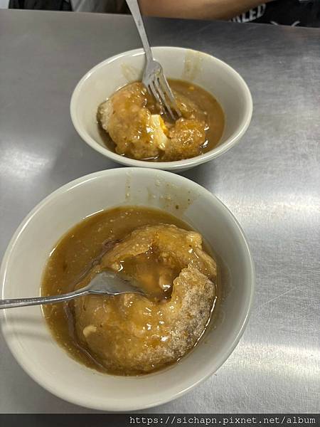 [美食] 彰化-阿三肉圓、彰化木瓜牛乳大王｜超強排隊脆皮肉圓