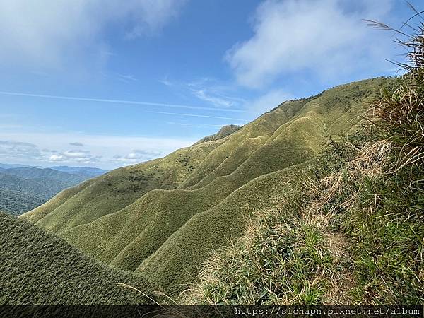 [旅遊] 宜蘭/礁溪-抹茶山(聖母登山步道)｜需時雖長但不會
