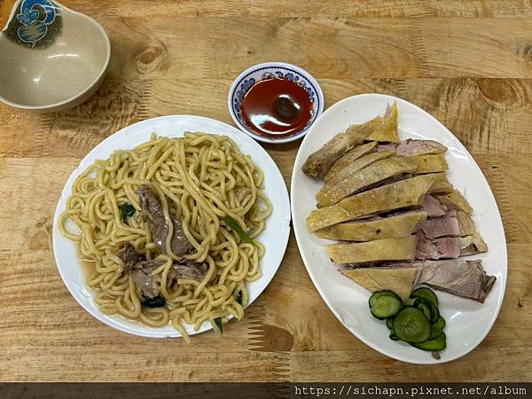 [美食] 新竹/北區-原夜市鴨肉麵｜新竹城隍廟鴨肉麵 在地老