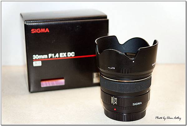 Sigma 30mm F1.4